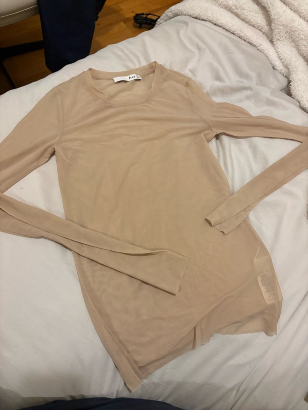 Aritzia Wilfred Free - Nude Mesh Top - XXS
